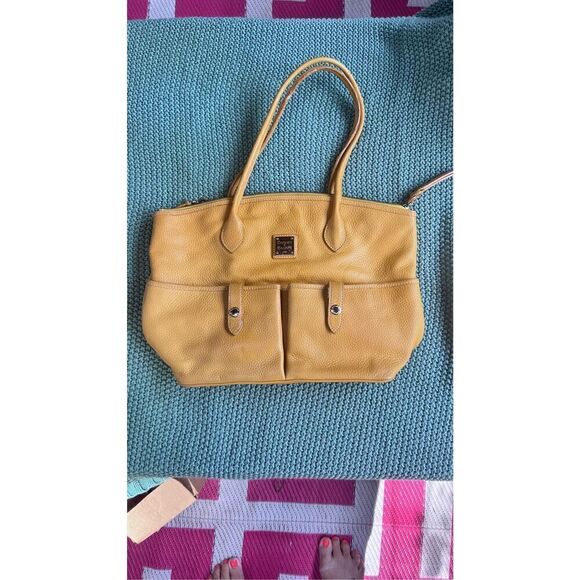 DOONEY & BOURKE YELLOW PEBBLE LEATHER SHOULDER BAG SATCHEL - Picture 1 of 11